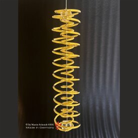 DNA-Spirale (Doppelhelix) vergoldet